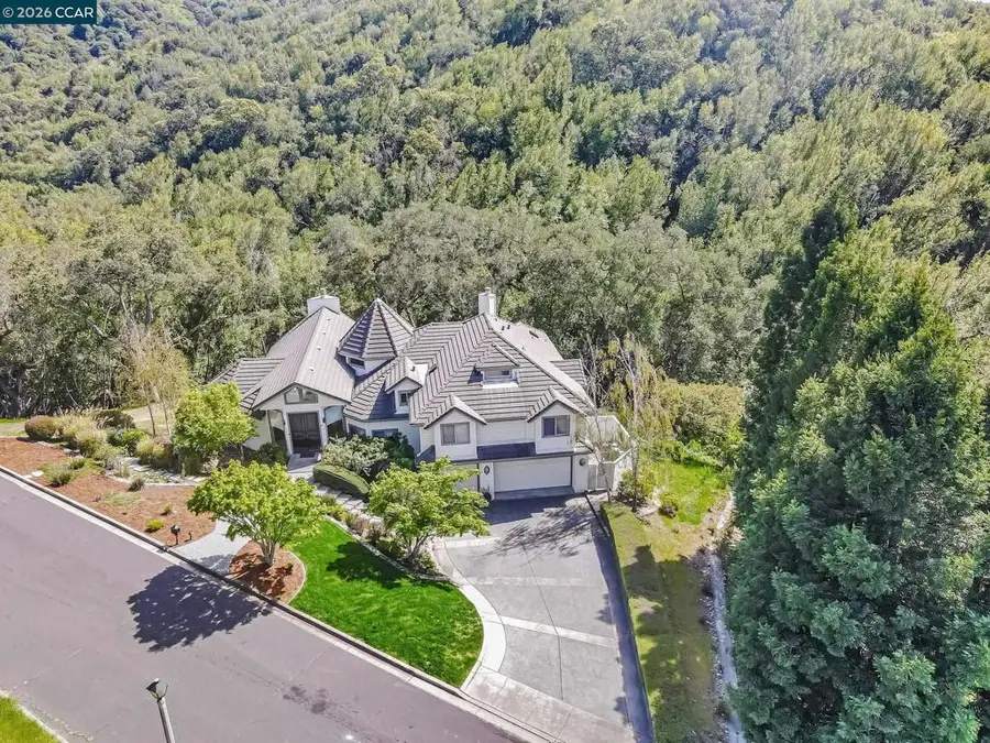 4 Julianna Ct, Moraga, CA 94556 - #2