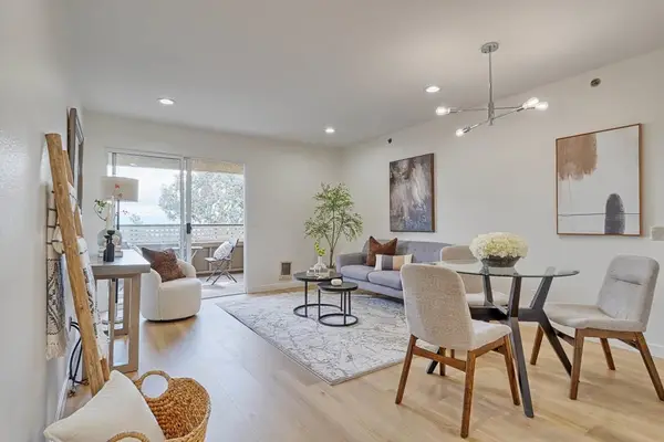 685 Dartmore Ln #365, Hayward, CA 94544