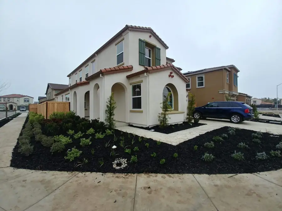 2481 Azalea Ave, Tracy, CA 95376 - Image #3