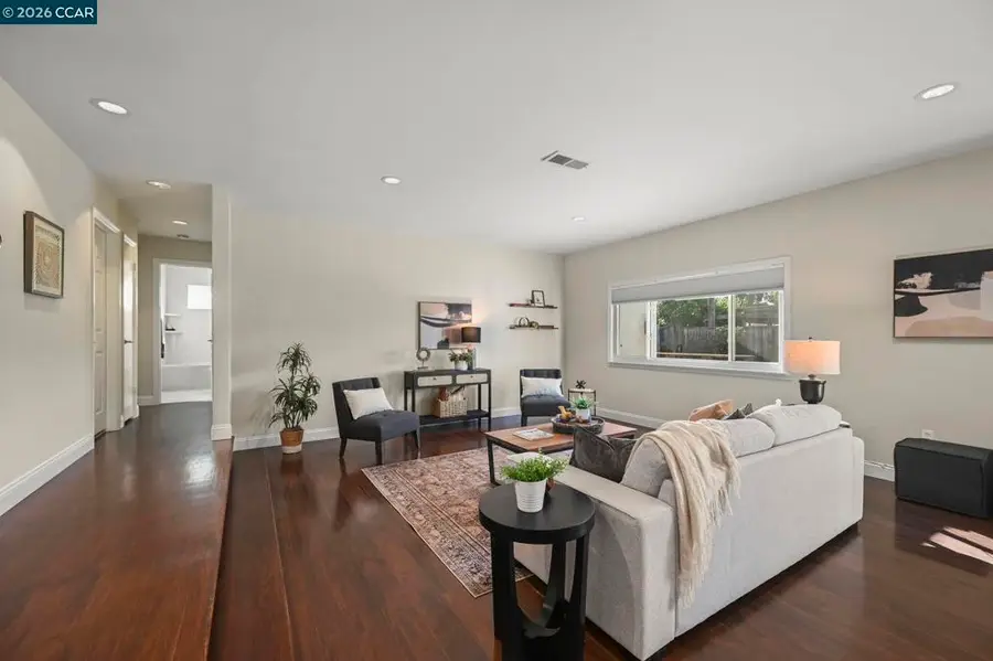 1687 Westwood Dr, Concord, CA 94521 - Image #2