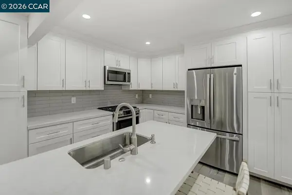 1124 Singingwood Ct #5, Walnut Creek, CA 94595