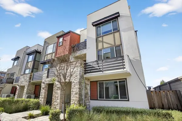 5521 5521 Gracen Way, Dublin, CA 94568