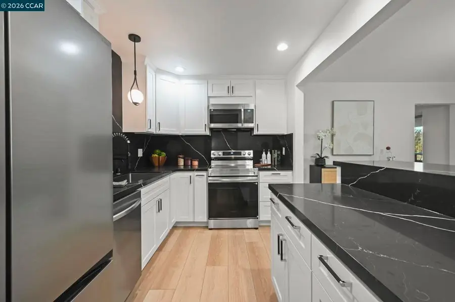 3109 Terra Granada Dr #1, Walnut Creek, CA 94595 - Image #3