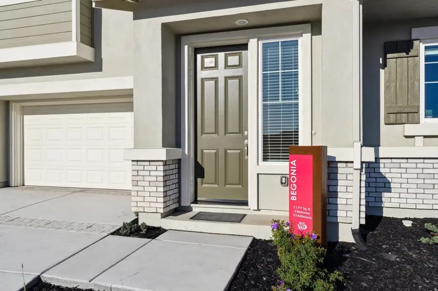 1476 Monument Ln, Fairfield, CA 94533 - #2