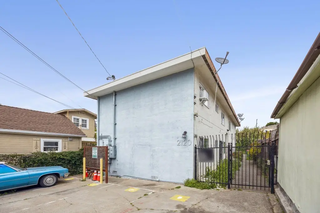 2120 E 22nd St, Oakland, CA 94606 - Image #1