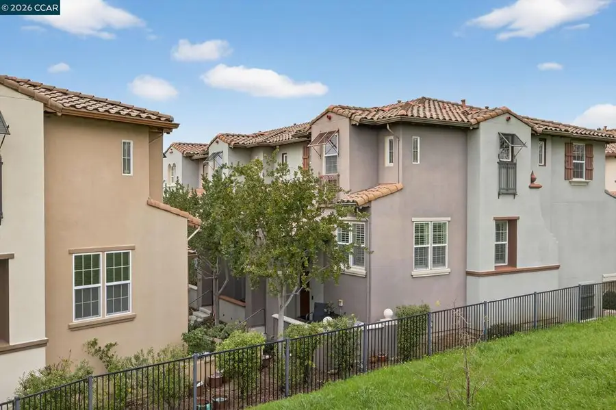 1509 Trailside Circle, Concord, CA 94518 - Image #2