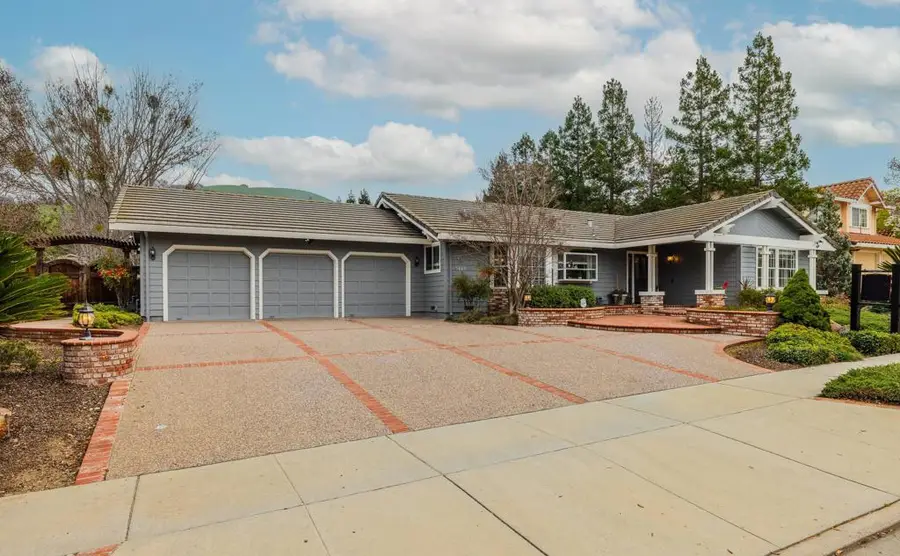3463 Meadowlands Ln, San Jose, CA 95135 - Image #2