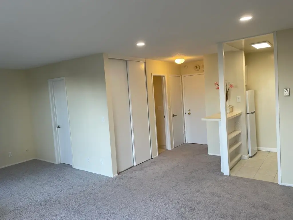 6 Captain Dr #E242, Emeryville, CA 94608 - Image #1