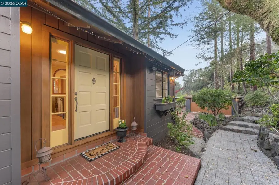 11 Los Conejos, Orinda, CA 94563 - Image #3