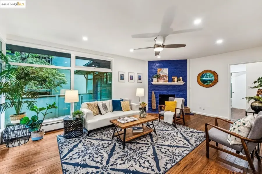 2704 Le Conte Ave #4, Berkeley, CA 94709 - Image #3