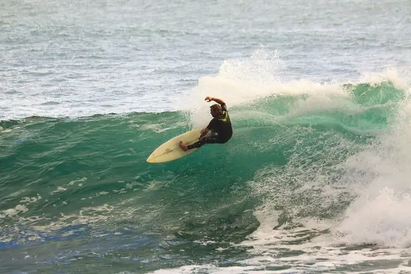 2701 2701 43rd Ave, San Francisco, CA 94116