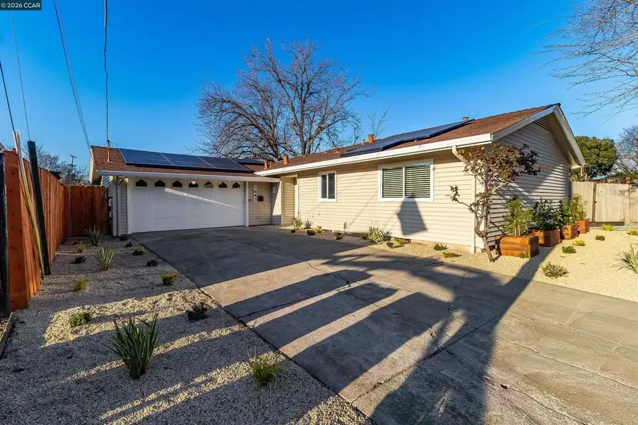 1642 Balboa Ct, Pleasant Hill, CA 94523 - Image #2