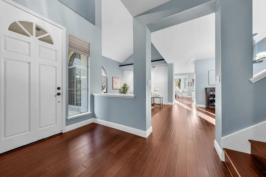 2020 Canyon Lakes Dr, San Ramon, CA 94582 - Image #3