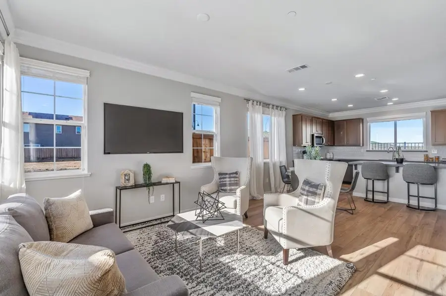 1492 Monument Ln, Fairfield, CA 94533 - Image #3