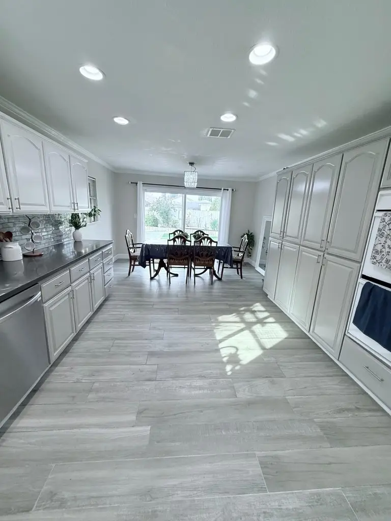 1651 W Beverly Pl, Tracy, CA 95376 - #2