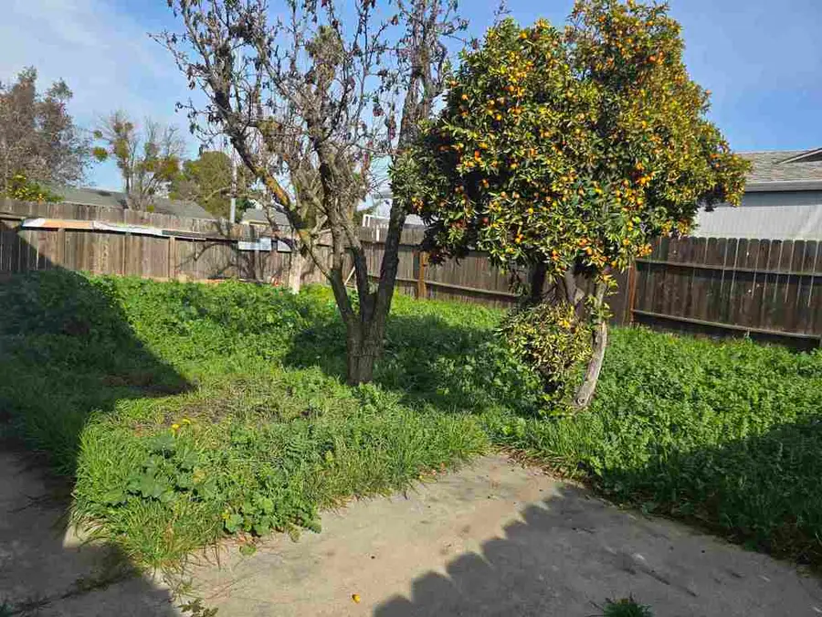 602 Cordova Lane, Stockton, CA 95207 - Image #3