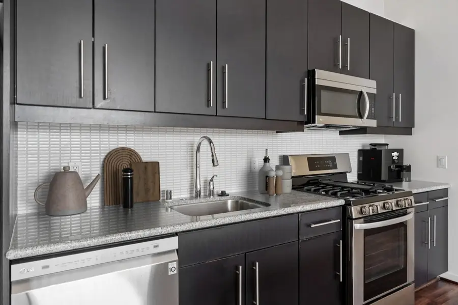 3801 San Pablo Ave #207, Emeryville, CA 94608 - #3