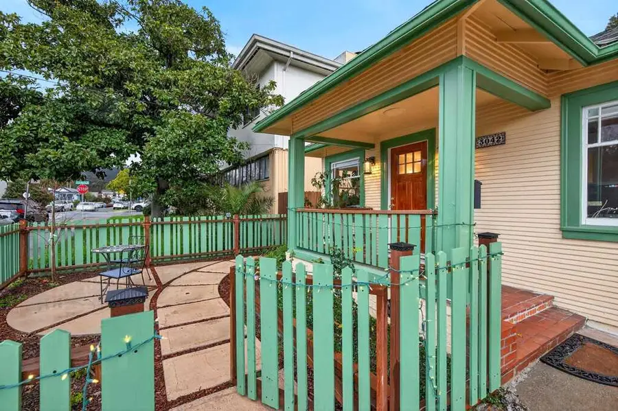 3042 3042 60th Ave, Oakland, CA 94605 - #2