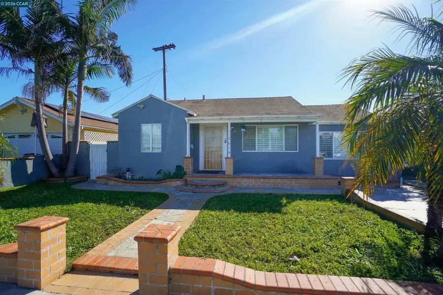 2614 Manhattan Beach Boulevard, Redondo Beach, CA 90278 - #2