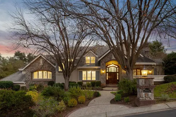 8044 8044 Golden Eagle Way, Pleasanton, CA 94588