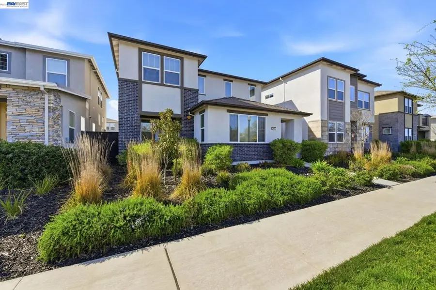 2965 Hazel Gaze St, Sacramento, CA 95833 - #3