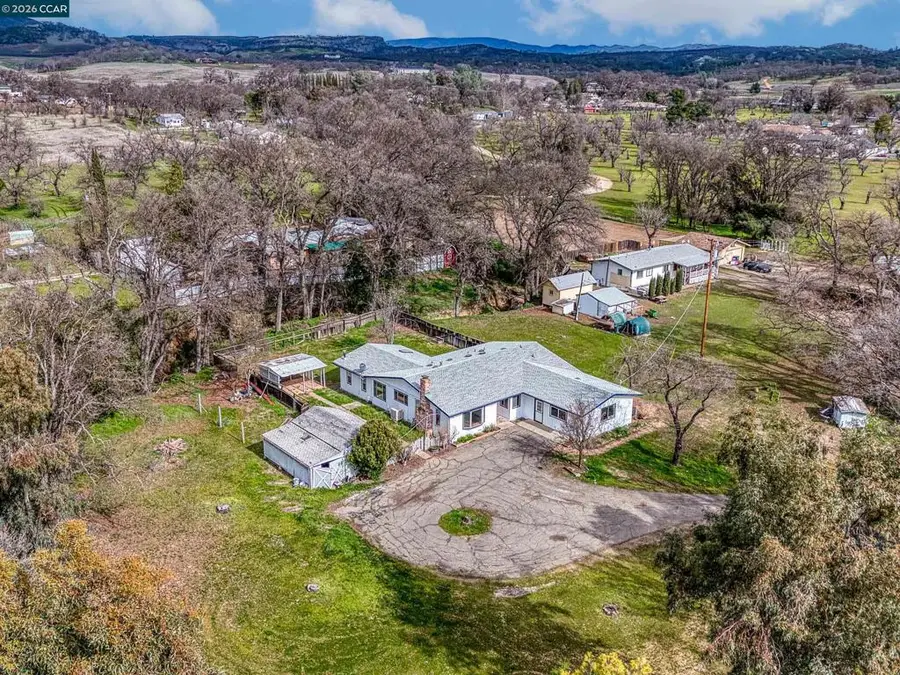 15420 Rumsey Rd, Clearlake, CA 95422 - #3