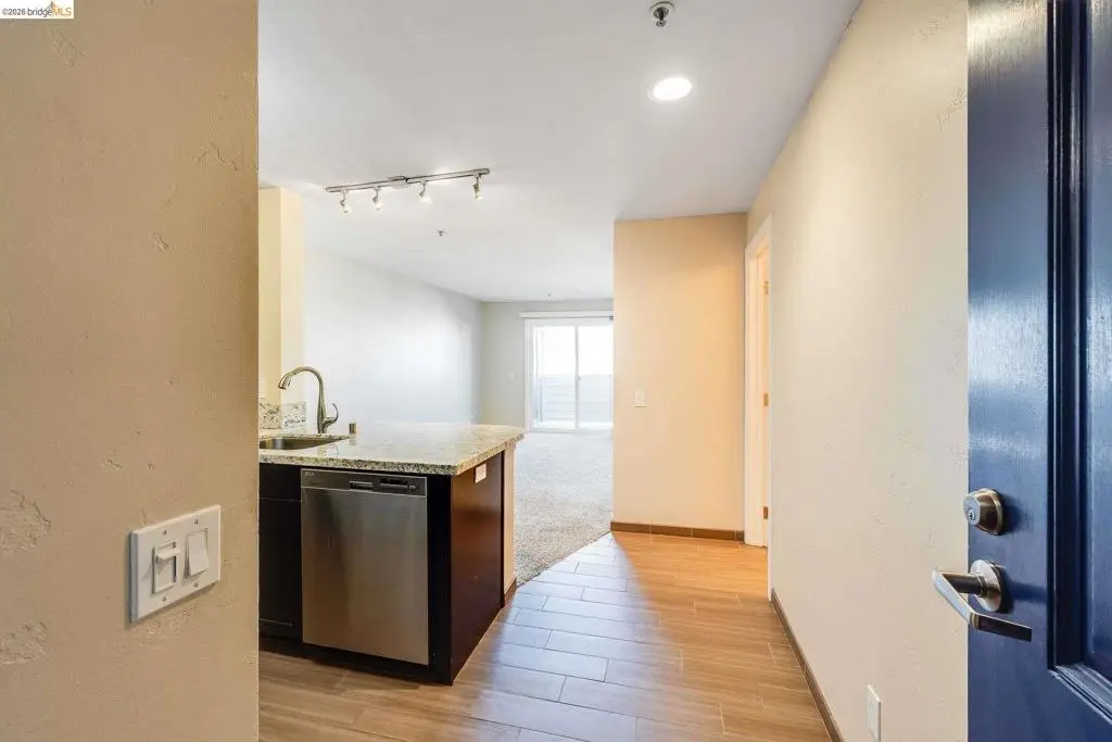 6400 6400 Christie Ave #3408, Emeryville, CA 94608 - #1