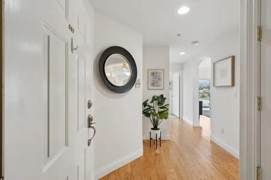 567 567 Merritt Ave, Oakland, CA 94610 - #3