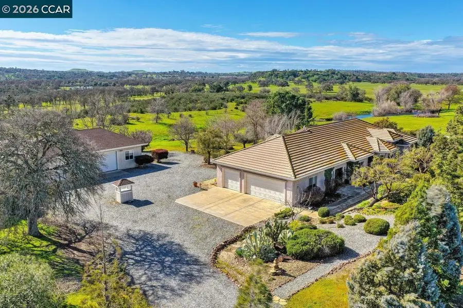 5475 5475 Ferseyna Way, Valley Springs, CA 95252 - #3