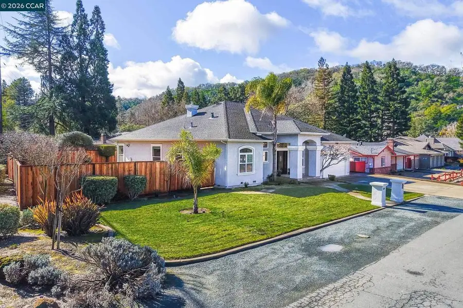 640 640 Brackman Lane, Martinez, CA 94553 - #2