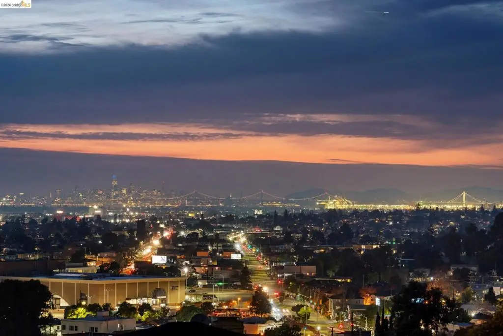 7807 7807 Outlook Ave, Oakland, CA 94605 - #1