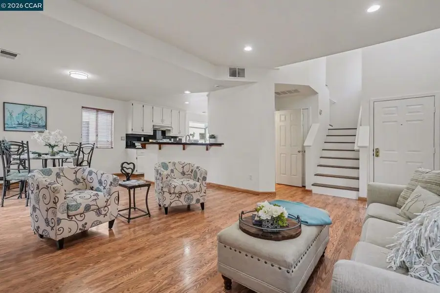 933 933 Country Run Dr, Martinez, CA 94553 - #3