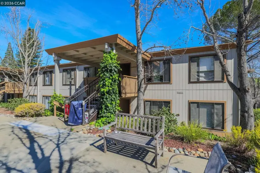 1232 Leisure Ln #12, Walnut Creek, CA 94595 - #2