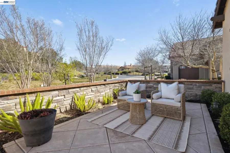 73 Stonebrae Rd, Hayward, CA 94542 - #3