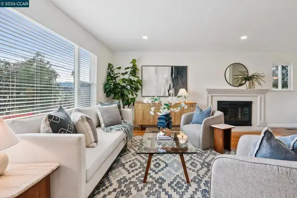 1315 1315 El Curtola, Lafayette, CA 94549