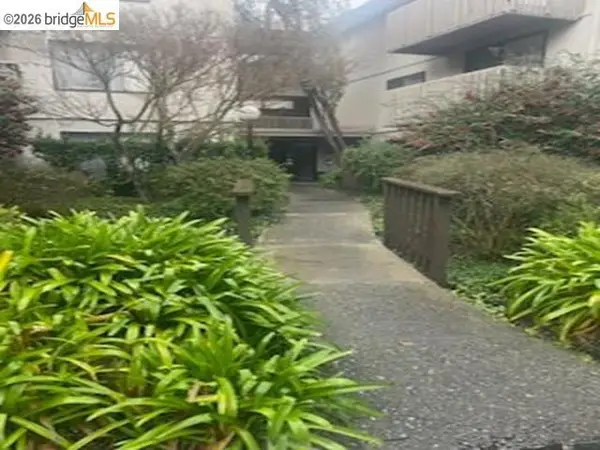 7246 Shelter Creek Ln, San Bruno, CA 94066