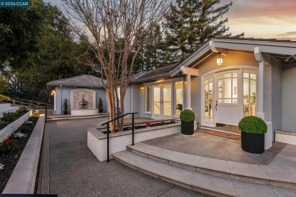 15 Los Dedos, Orinda, CA 94563 - #1