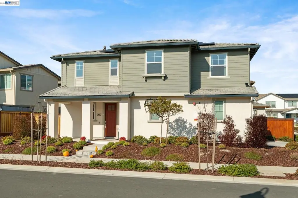 2517 2517 Cyan Dr, Fairfield, CA 94533 - #1