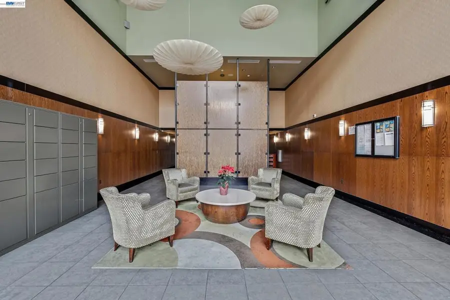 423 423 7th St #220, Oakland, CA 94607 - #3