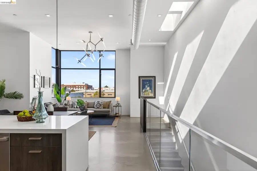 811 811 Folger Ave, Berkeley, CA 94710 - #3