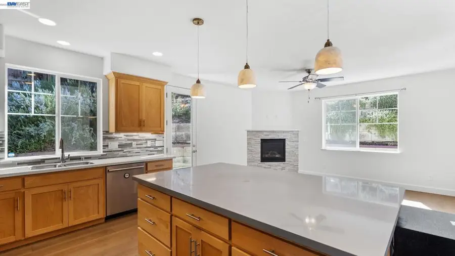 1200 Stonecrest Ln, Concord, CA 94518 - #2