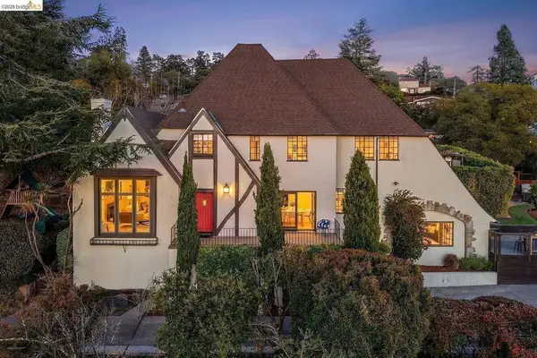 6344 Snake Rd, Oakland, CA 94611