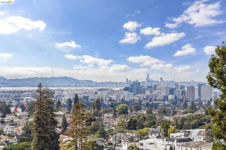 1989 1989 Oakview Dr, Oakland, CA 94602 - #3