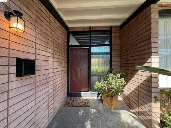 4150 4150 Brookside Dr, Pittsburg, CA 94565