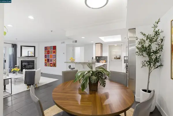 2560 2560 Oak Rd #122, Walnut Creek, CA 94597