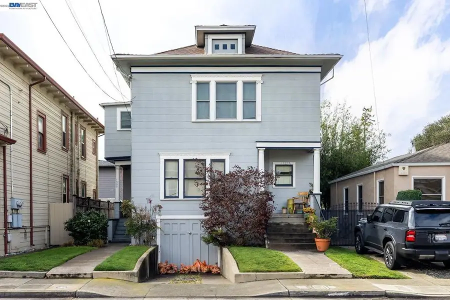 1527 8th St, Alameda, CA 94501 - #3