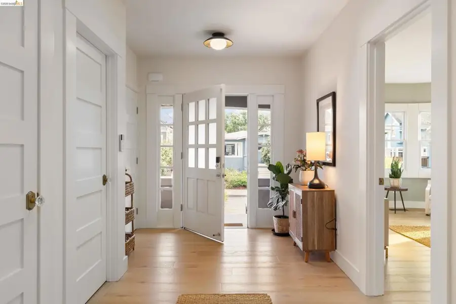 636 636 56th St, Oakland, CA 94609 - #3