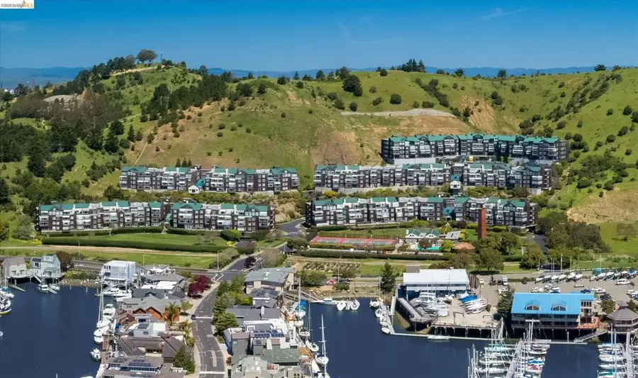 1200 1200 Brickyard Way #412, Richmond, CA 94801 - #2