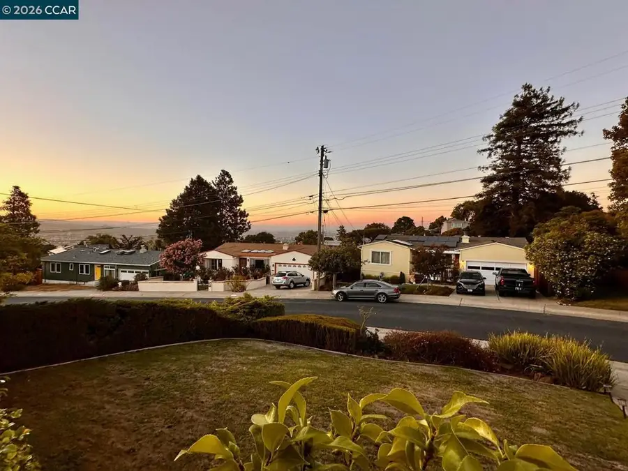 325 325 Landfair Ave, San Mateo, CA 94403 - #3