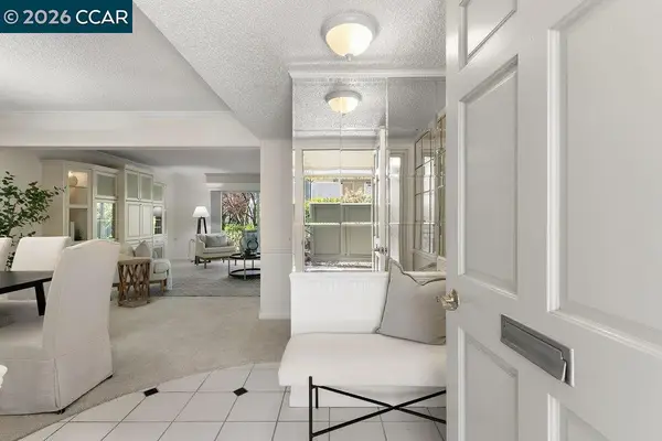 2057 2057 Golden Rain Rd #8, Walnut Creek, CA 94595